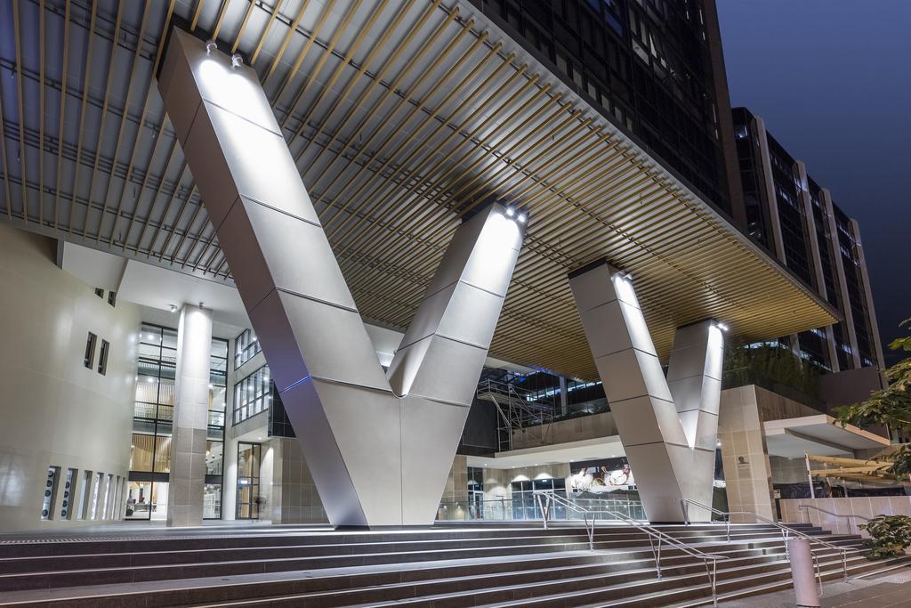 Skye Hotel Suites Parramatta Exterior photo The V-shaped columns at the entrance of the station
