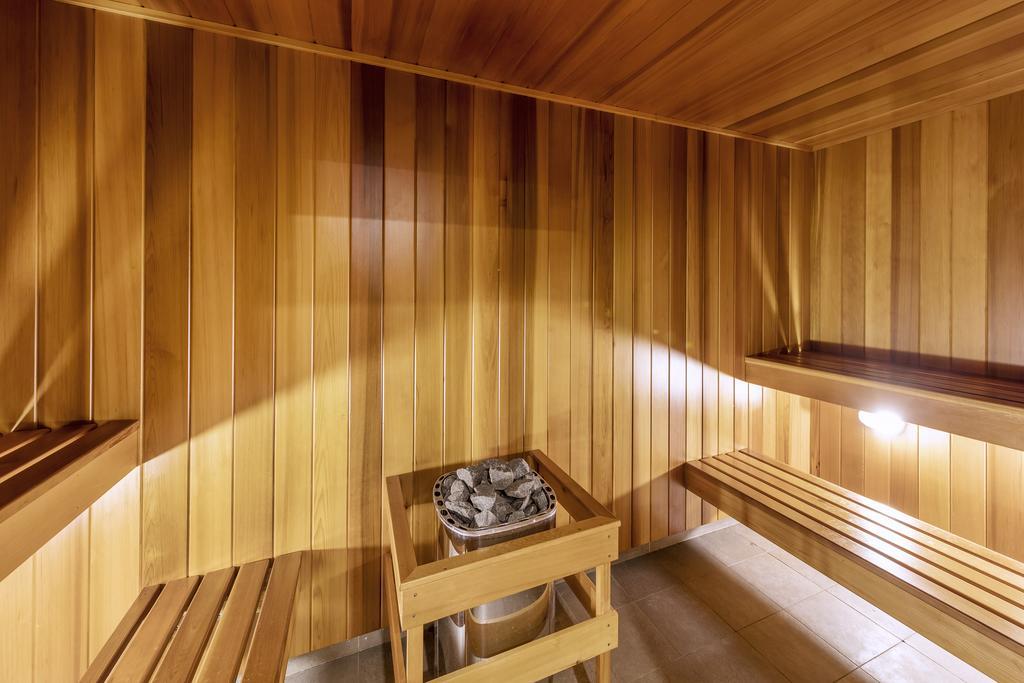 Skye Hotel Suites Parramatta Exterior photo A Finnish sauna